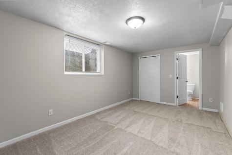 1633 Sherwood Avenue Saint Paul MN 55106