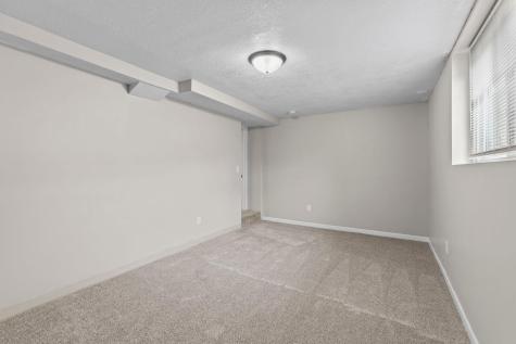 1633 Sherwood Avenue Saint Paul MN 55106