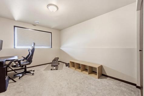 2745 10th Street W West Fargo ND 58078