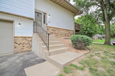 629 E 143rd Street Burnsville MN 55337