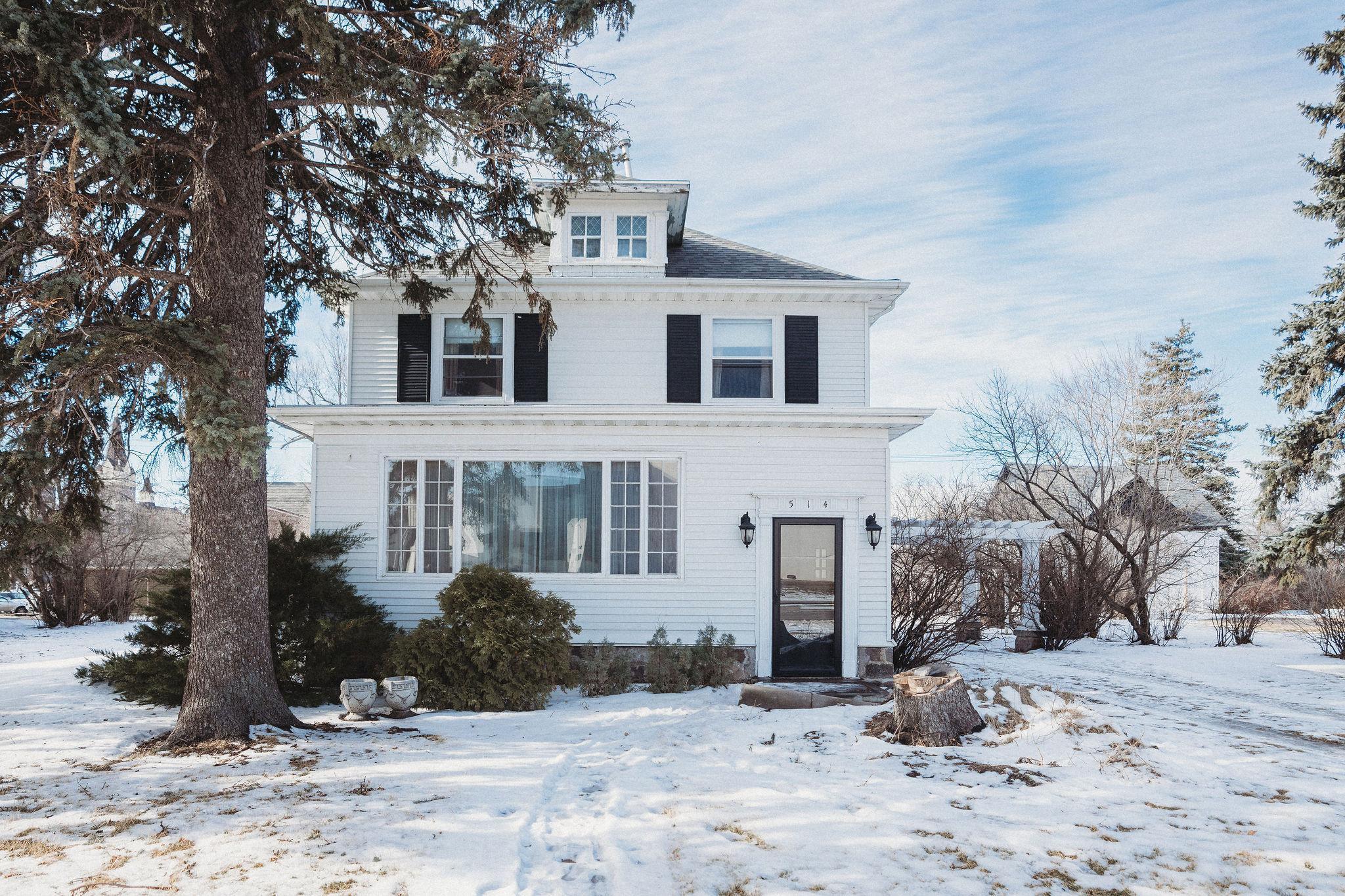 514 2nd Avenue SE Jamestown ND 58401