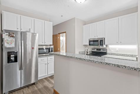 17980 Cobblestone Way Eden Prairie MN 55347
