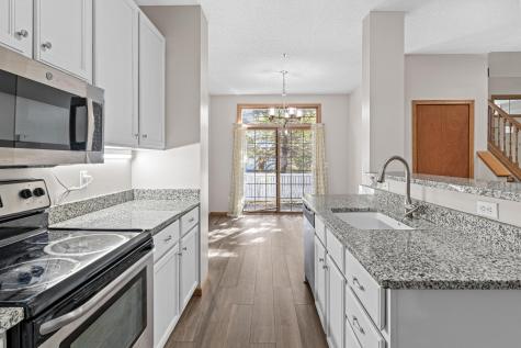 17980 Cobblestone Way Eden Prairie MN 55347