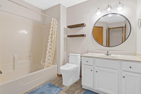 17980 Cobblestone Way Eden Prairie MN 55347