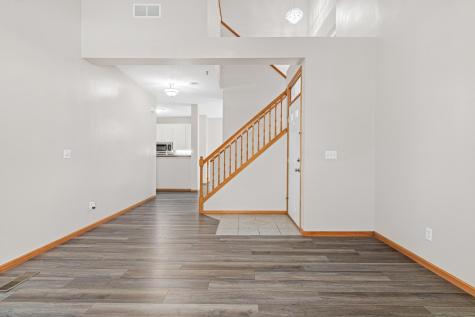 17980 Cobblestone Way Eden Prairie MN 55347