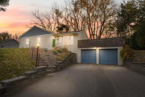 2579 Cypress Street Maplewood MN 55109