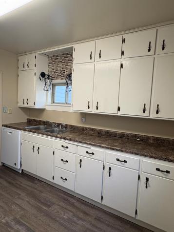 1215 6th Street S Moorhead MN 56560