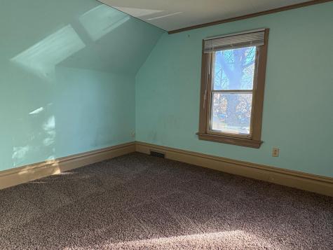 1215 6th Street S Moorhead MN 56560