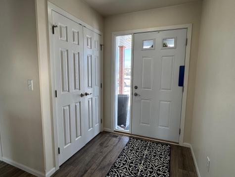 6163 Maple Valley Drive S Fargo ND 58104