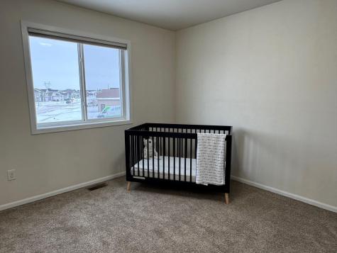 6163 Maple Valley Drive S Fargo ND 58104