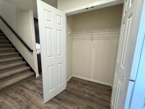 6163 Maple Valley Drive S Fargo ND 58104