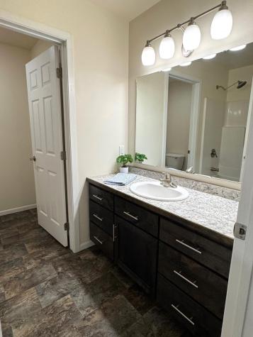 6163 Maple Valley Drive S Fargo ND 58104