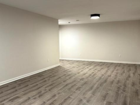 6163 Maple Valley Drive S Fargo ND 58104