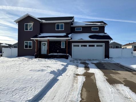 6163 Maple Valley Drive S Fargo ND 58104