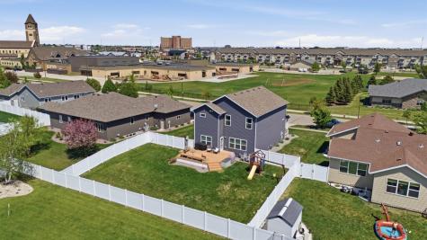 2924 7th Street E West Fargo ND 58078