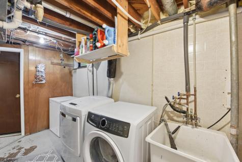 6101 Upper Afton Circle Woodbury MN 55125
