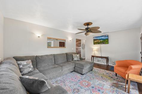 6101 Upper Afton Circle Woodbury MN 55125