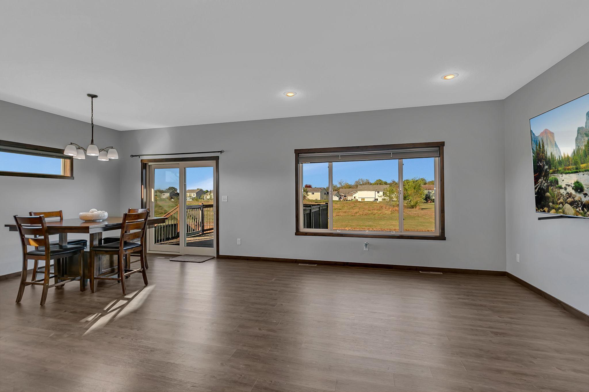 931 Waters Edge Circle Avon MN 56310