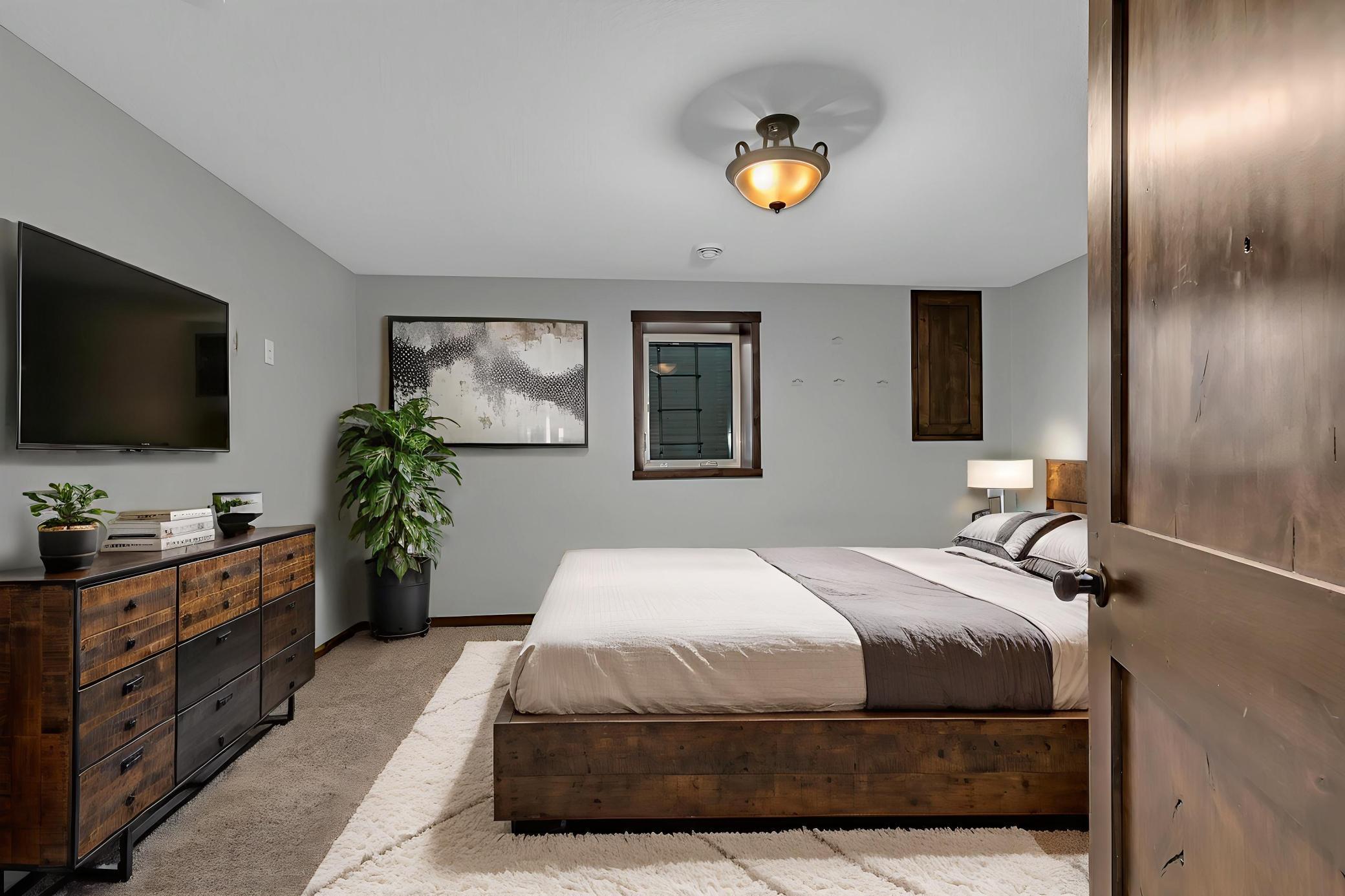 931 Waters Edge Circle Avon MN 56310