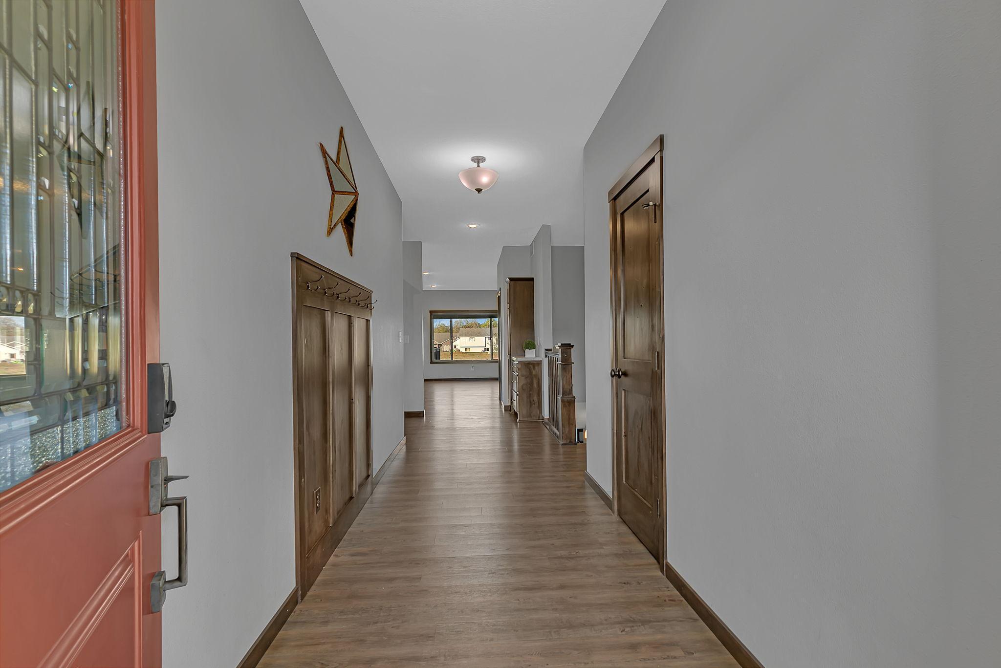 931 Waters Edge Circle Avon MN 56310