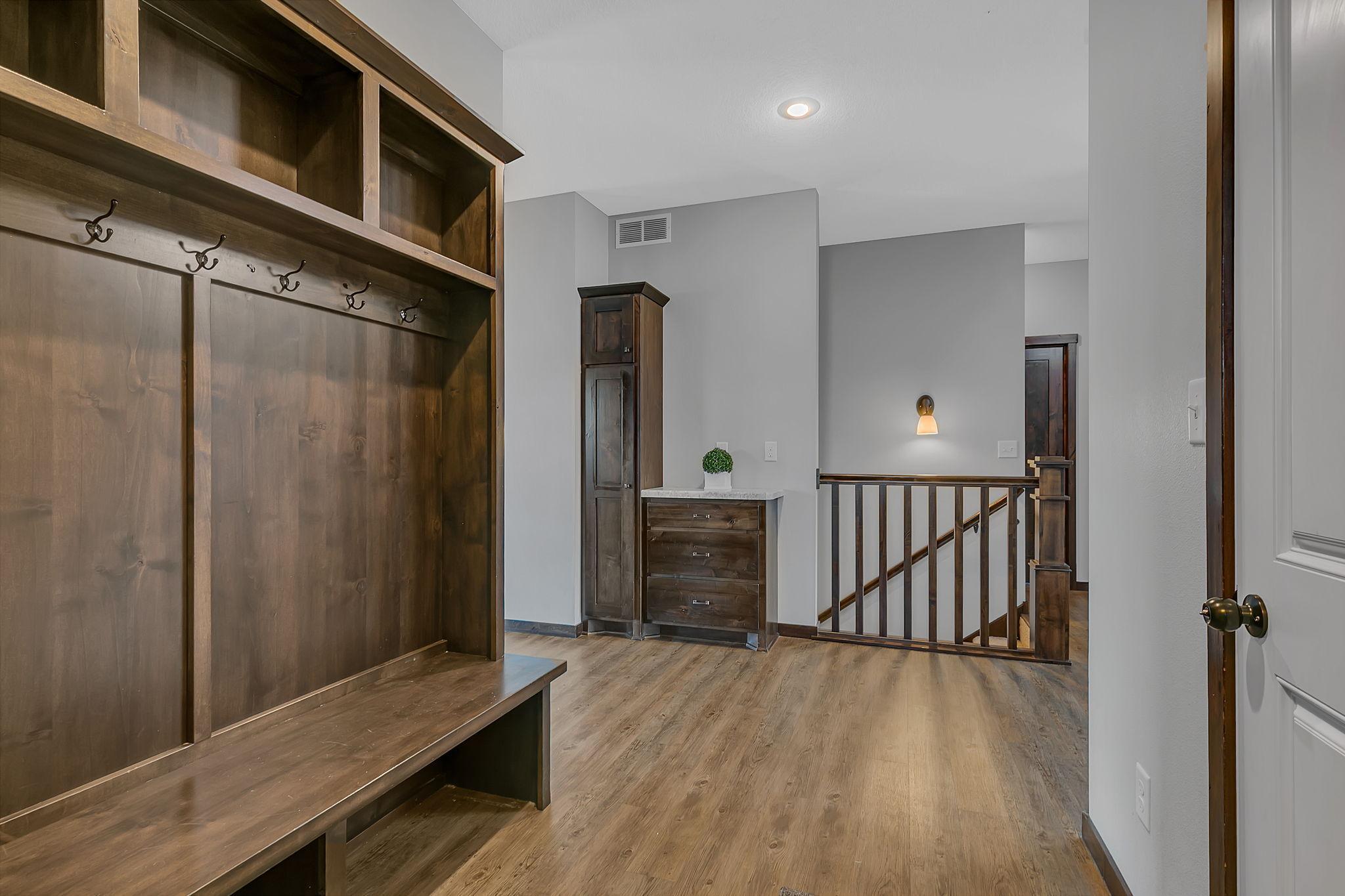 931 Waters Edge Circle Avon MN 56310