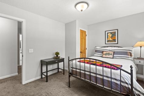 6917 W 82nd Street Bloomington MN 55438
