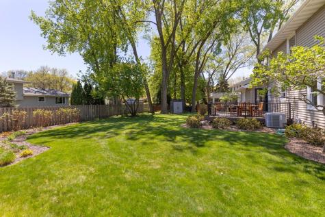 6917 W 82nd Street Bloomington MN 55438