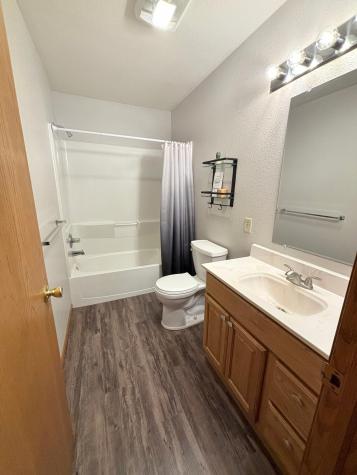 4505 36th Avenue N Fargo ND 58102