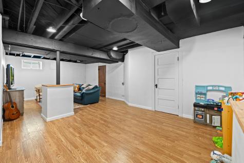 885 Portland Avenue Saint Paul MN 55104