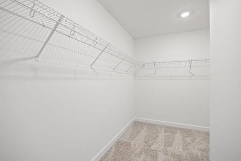 18310 Gladiator Drive Lakeville MN 55068