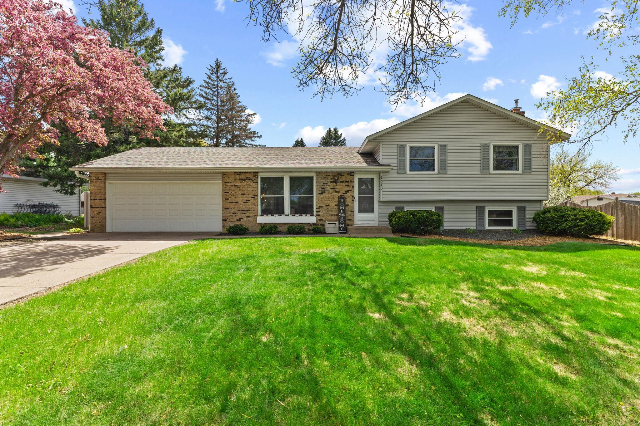 7310 Inman Avenue S Cottage Grove MN 55016