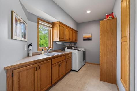 5555 Trenton Lane N Plymouth MN 55442