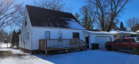 384 5th Street SW Wells MN 56097