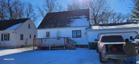 384 5th Street SW Wells MN 56097