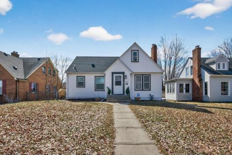 930 Hawthorne Avenue E Saint Paul MN 55106