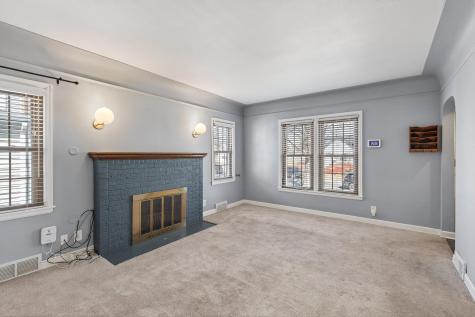 930 Hawthorne Avenue E Saint Paul MN 55106