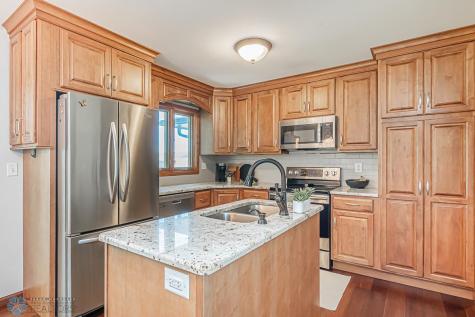 4109 41st Avenue S Moorhead MN 56560
