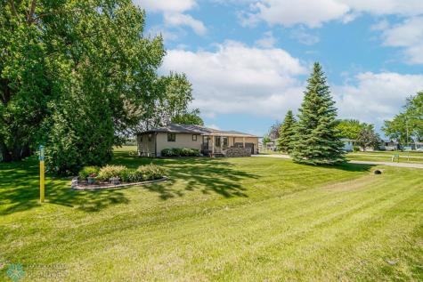 4109 41st Avenue S Moorhead MN 56560