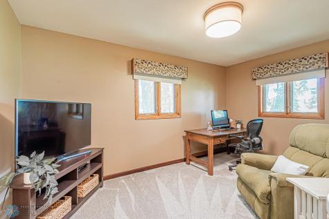 4109 41st Avenue S Moorhead MN 56560