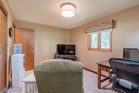 4109 41st Avenue S Moorhead MN 56560