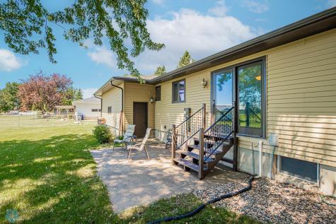 4109 41st Avenue S Moorhead MN 56560