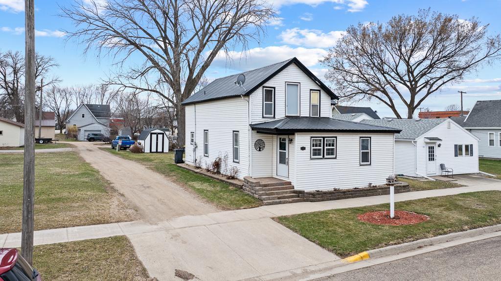 105 E Mcquestion Street Ghent MN 56239