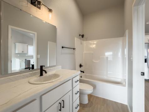 6276 85 Avenue S Horace ND 58047