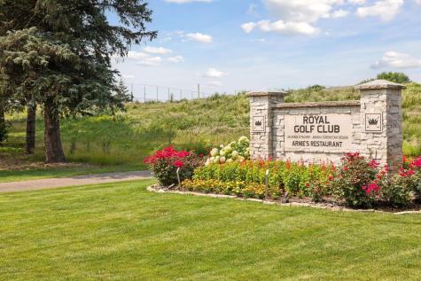 1389 Palmer Drive N Lake Elmo MN 55042