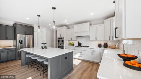 10484 56th Place N Lake Elmo MN 55042