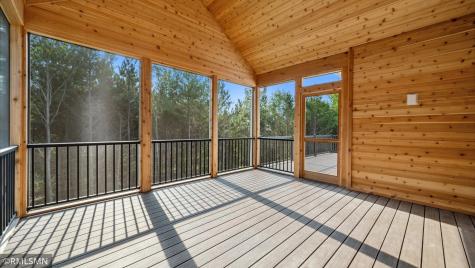 10484 56th Place N Lake Elmo MN 55042