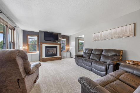 522 9th Avenue S Casselton ND 58012