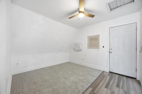 1122 4th Avenue N Fargo ND 58102