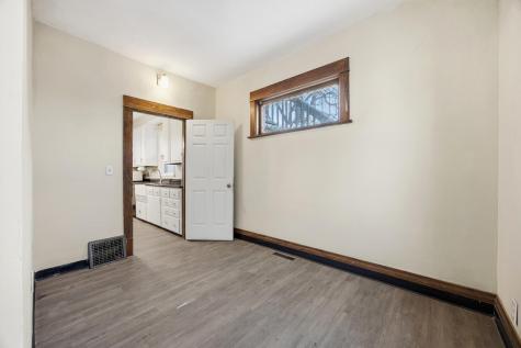 1122 4th Avenue N Fargo ND 58102