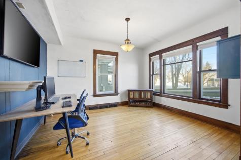 1122 4th Avenue N Fargo ND 58102